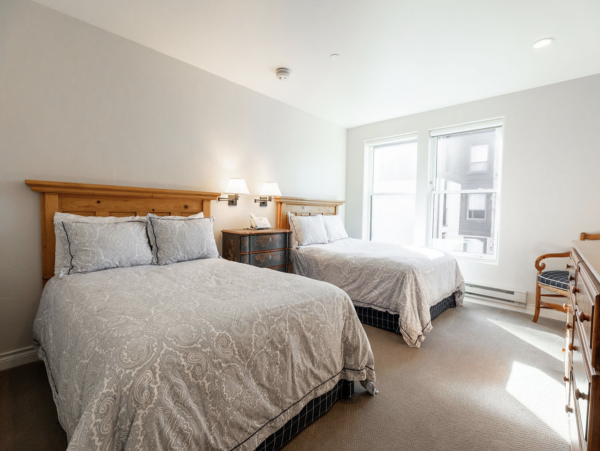 Golden Peak Ski in Ski Out Townhome